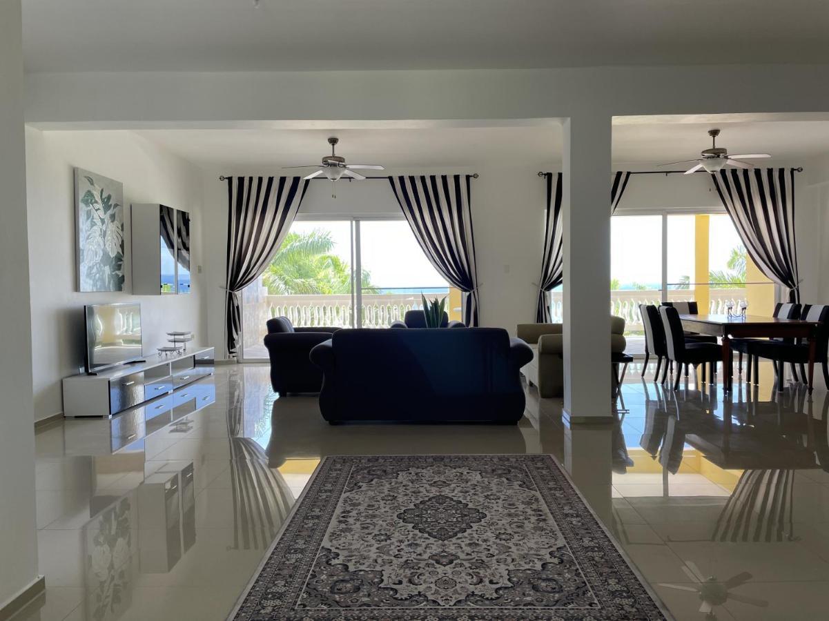 Spring Garden Mobay Resort Luxurious Apartments Montego Bay Buitenkant foto