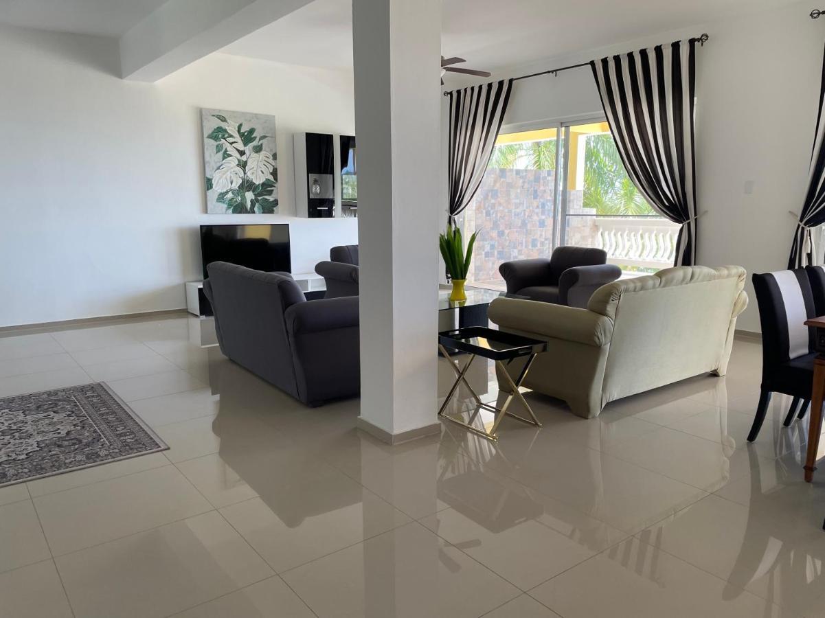Spring Garden Mobay Resort Luxurious Apartments Montego Bay Buitenkant foto