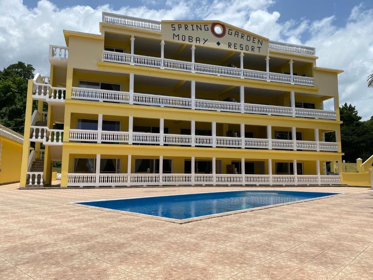 Spring Garden Mobay Resort Luxurious Apartments Montego Bay Buitenkant foto